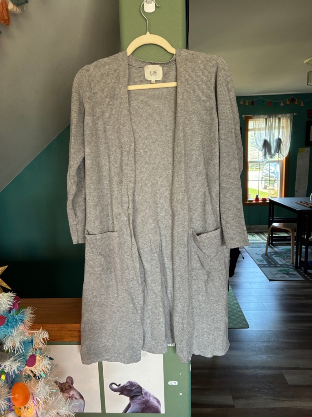 Luxe Light Gray Open-Front Knit Cardigan with Pockets